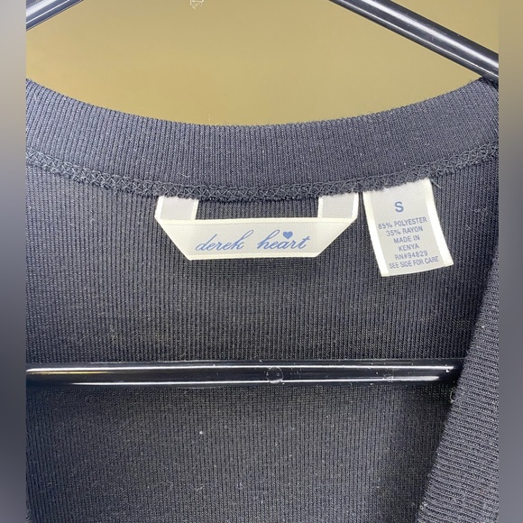 Sleeveless Tunic Cardigan - Picture 4 of 4